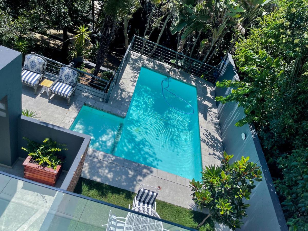 Amoris Guest House-Randburg Йоханнесбург Экстерьер фото